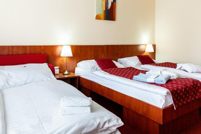 Hotel Senec Aqua Resort - Family Friendly Exteriör bild