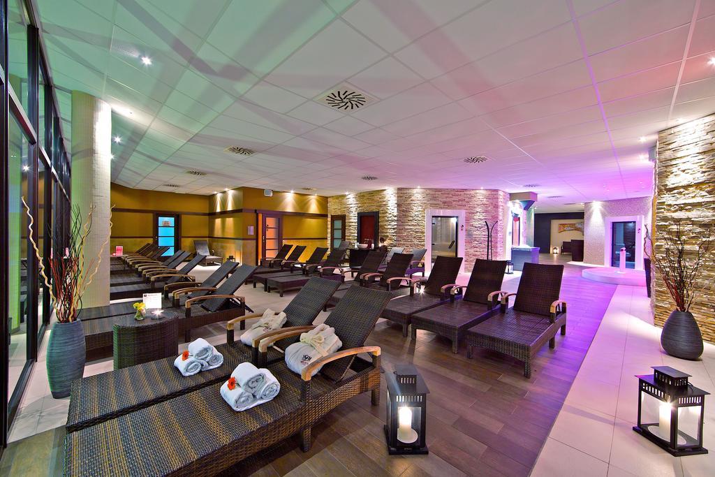 Hotel Senec Aqua Resort - Family Friendly Exteriör bild